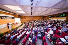 腾讯钟翔平:汽车与信息产业融合发展,“以人为中心”的服务化转型是关键