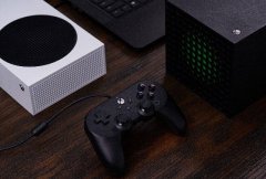 重装破防、畅快激扬:八位堂发布Xbox版Pro 2有线手柄